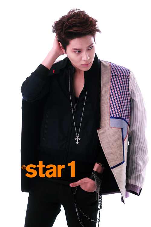 SHINee Star 1 Magazine April Issue 13 26