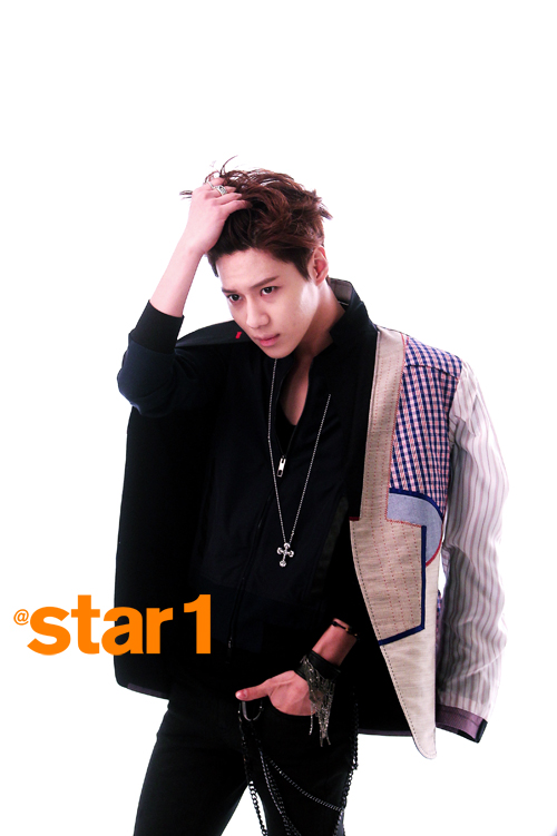 SHINee Star 1 Magazine April Issue 13 25