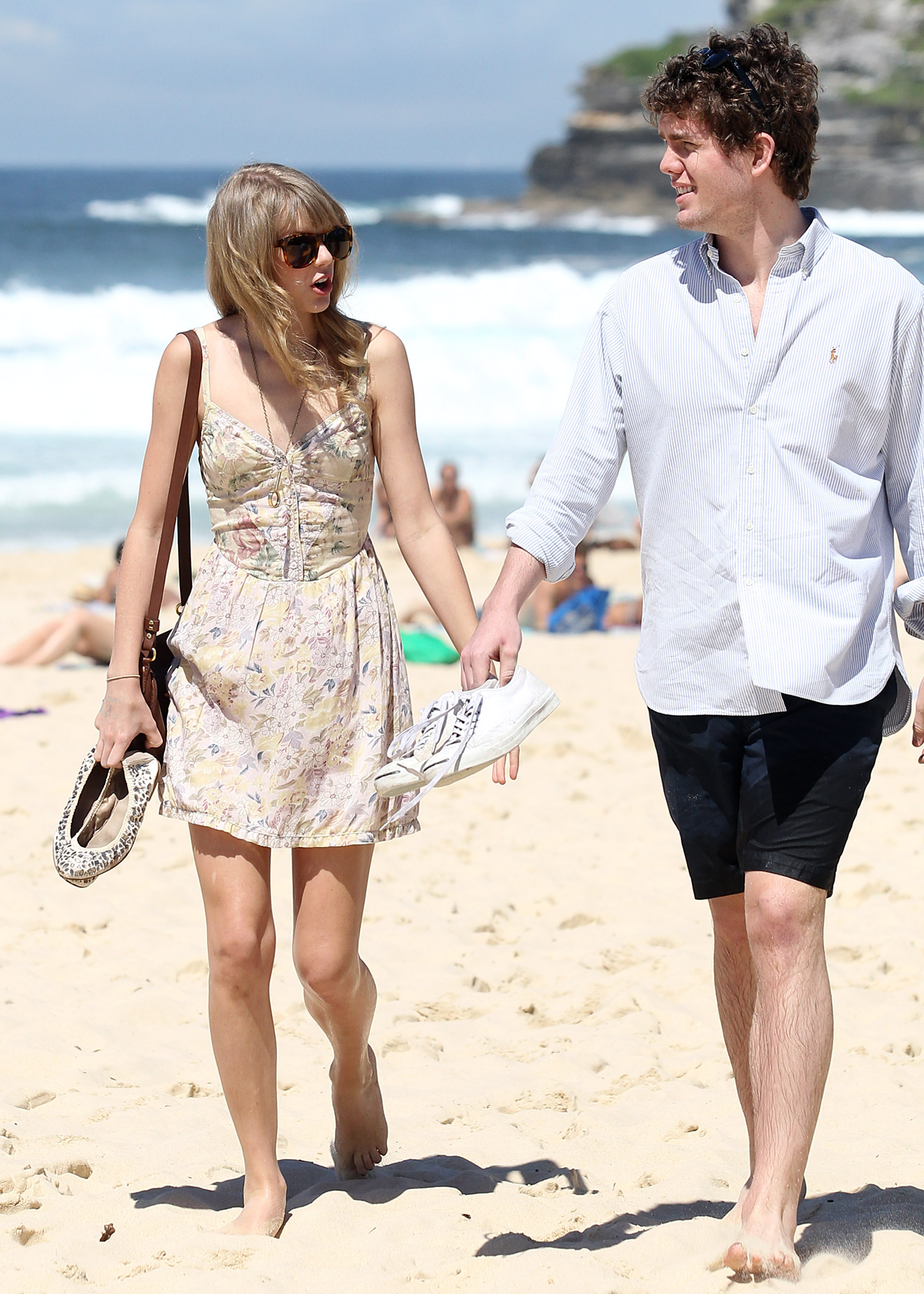 Тейлор свифт личная. Тейлор Свифт муж. Тейлор Свифт с парнем. Taylor Swift личная жизнь. Тейлор Свифт и ее парень.