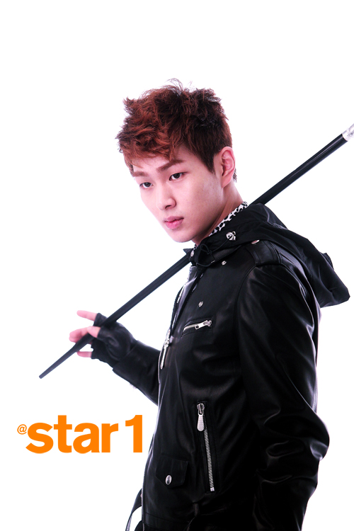 SHINee Star 1 Magazine April Issue 13 29